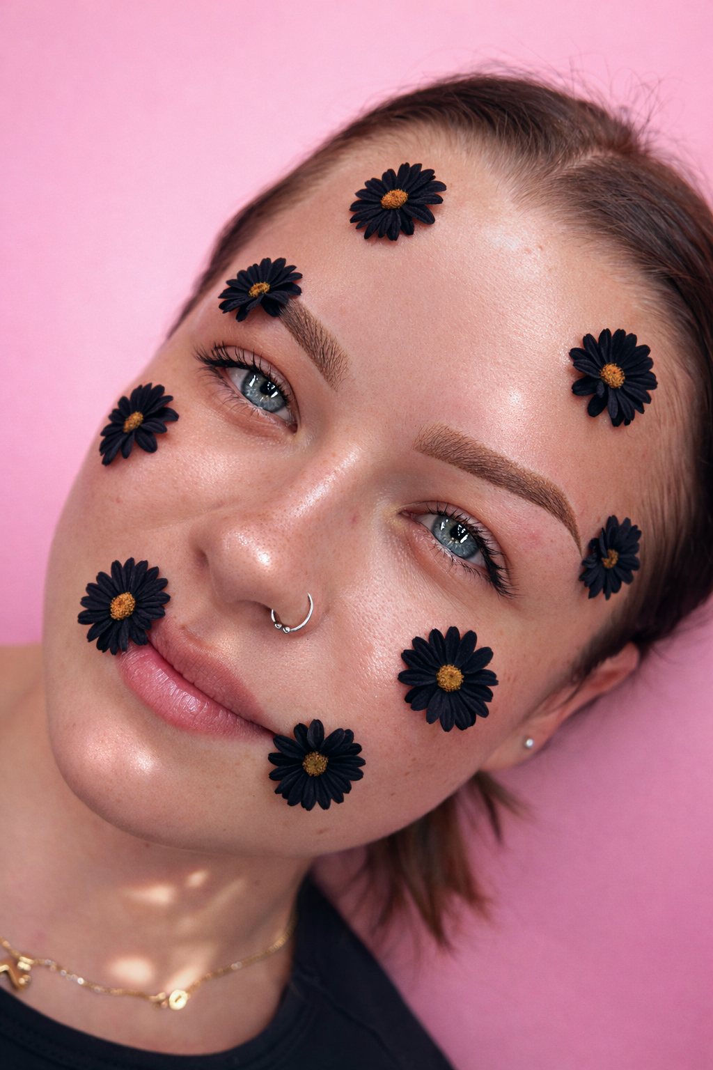 Skin-Behandlung und Glow bei GLAM.INK